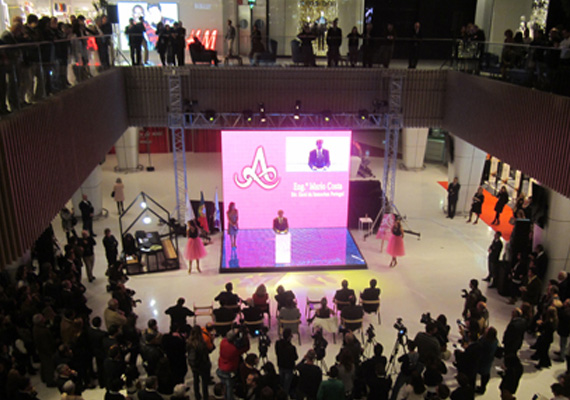 2014 - Grand Opening Allegro Shopping Setúbal - Kinect video performance