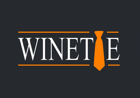 Logo, bottle labels and website design. More info @ http://www.winetie.pt